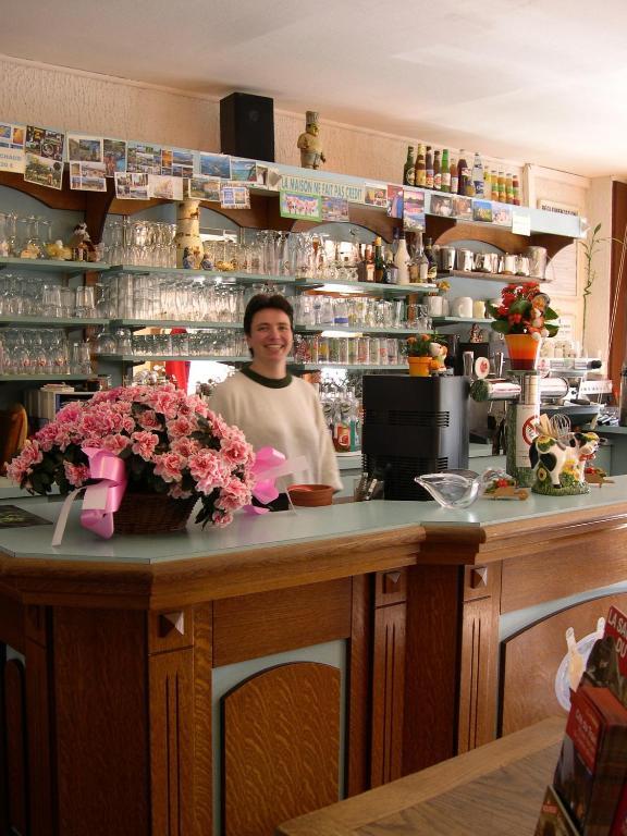 Hotel Restaurant De La Poste A Gérardmer Zewnętrze zdjęcie