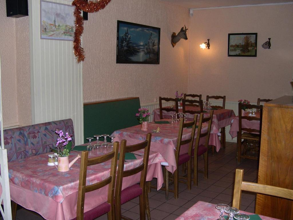 Hotel Restaurant De La Poste A Gérardmer Zewnętrze zdjęcie