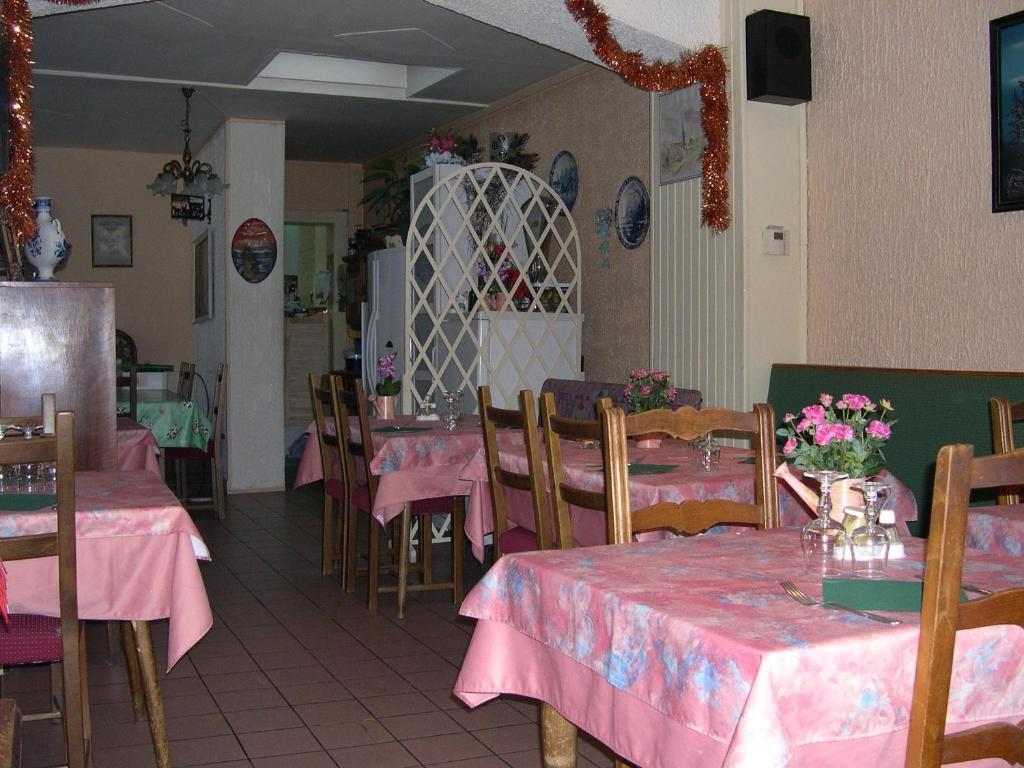 Hotel Restaurant De La Poste A Gérardmer Zewnętrze zdjęcie