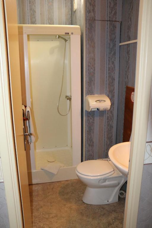 Hotel Restaurant De La Poste A Gérardmer Pokój zdjęcie